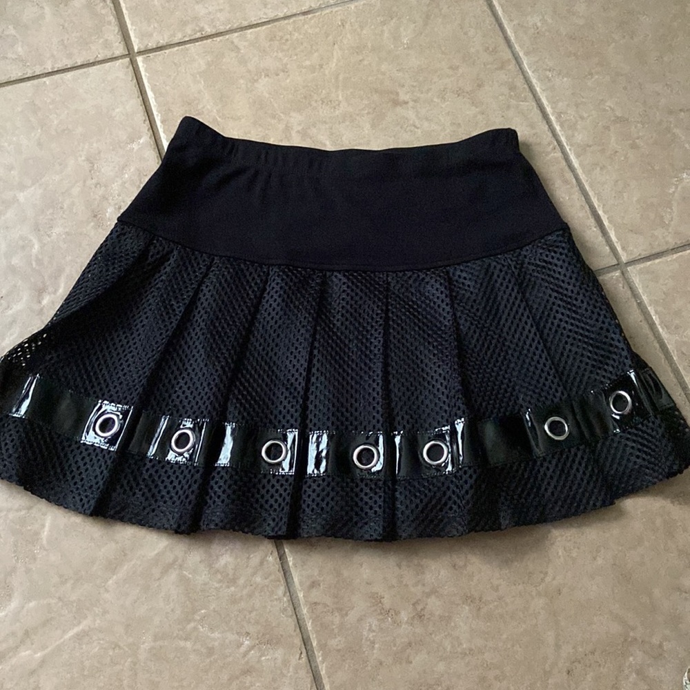 Nwot Tripp NYC Pleated Mesh Grommet Mini Skirt Size M - Picture 6 of 10